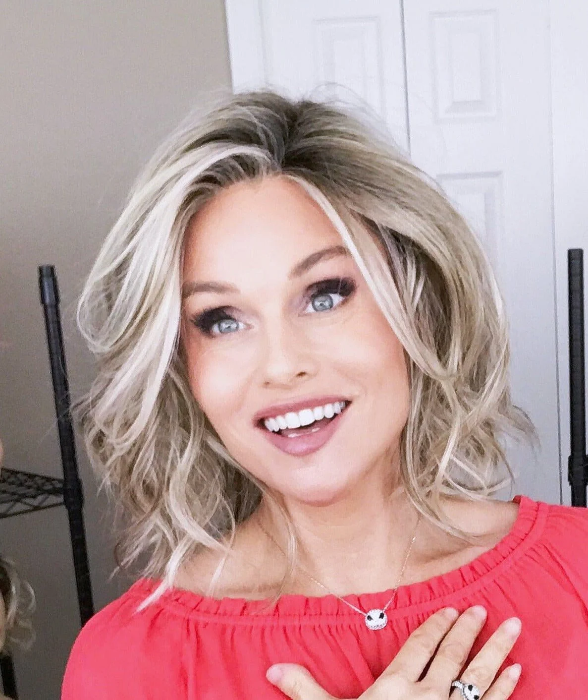 Caliente E by Belle Tress | HF Synthetic Lace Front Wig | Mono Part - Image 21