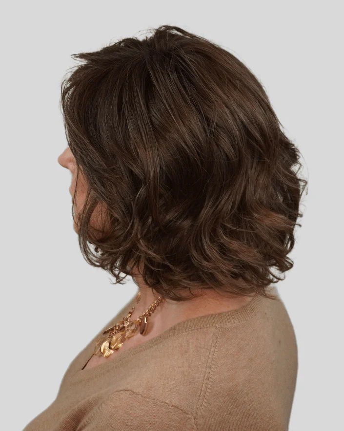 Crowd Pleaser by Raquel Welch | HF Synthetic Lace Front Wig | Mono Part - Image 5