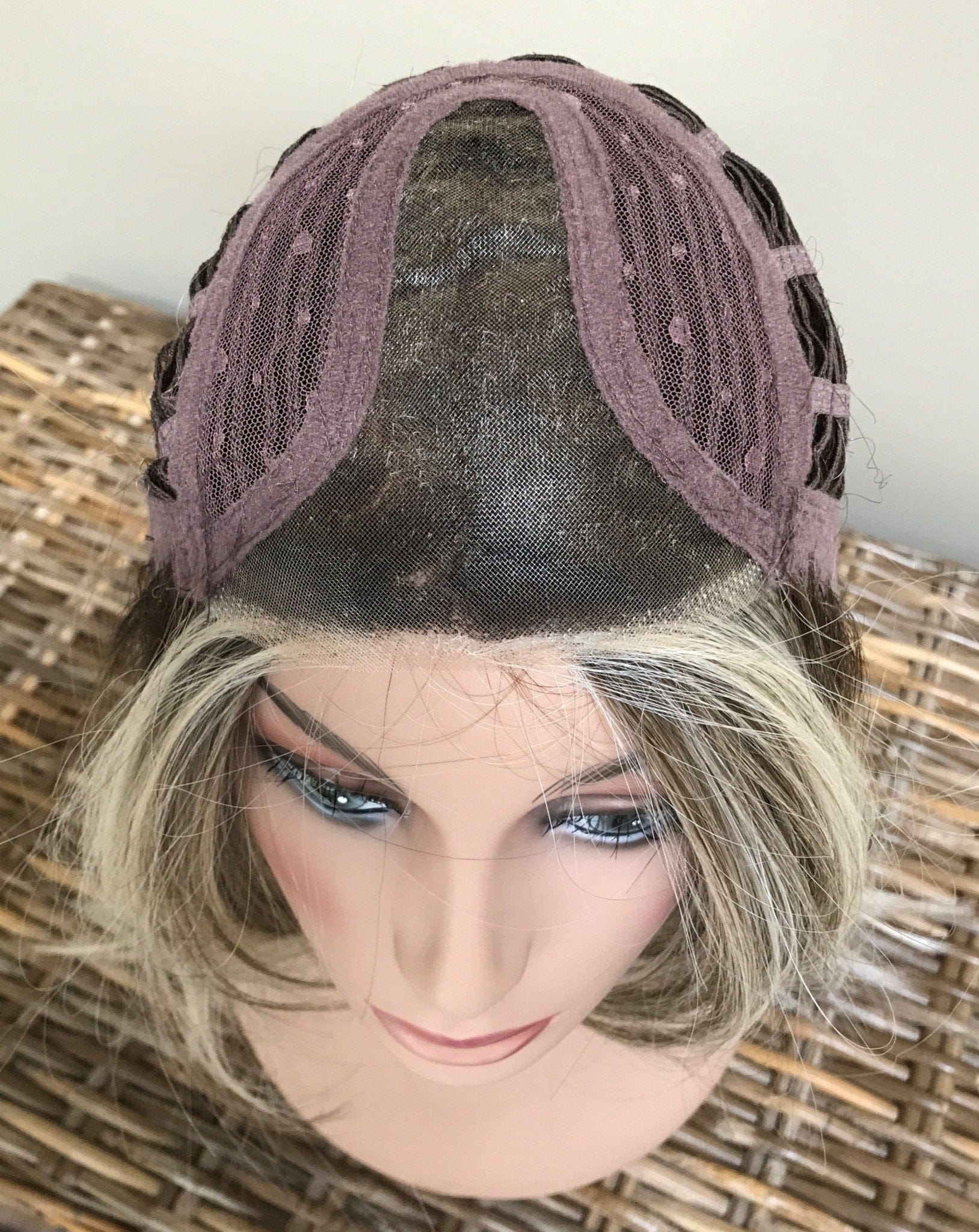 Dolce & Dolce 18 E by Belle Tress | HF Synthetic Lace Front Wig | Mono Part - Image 15