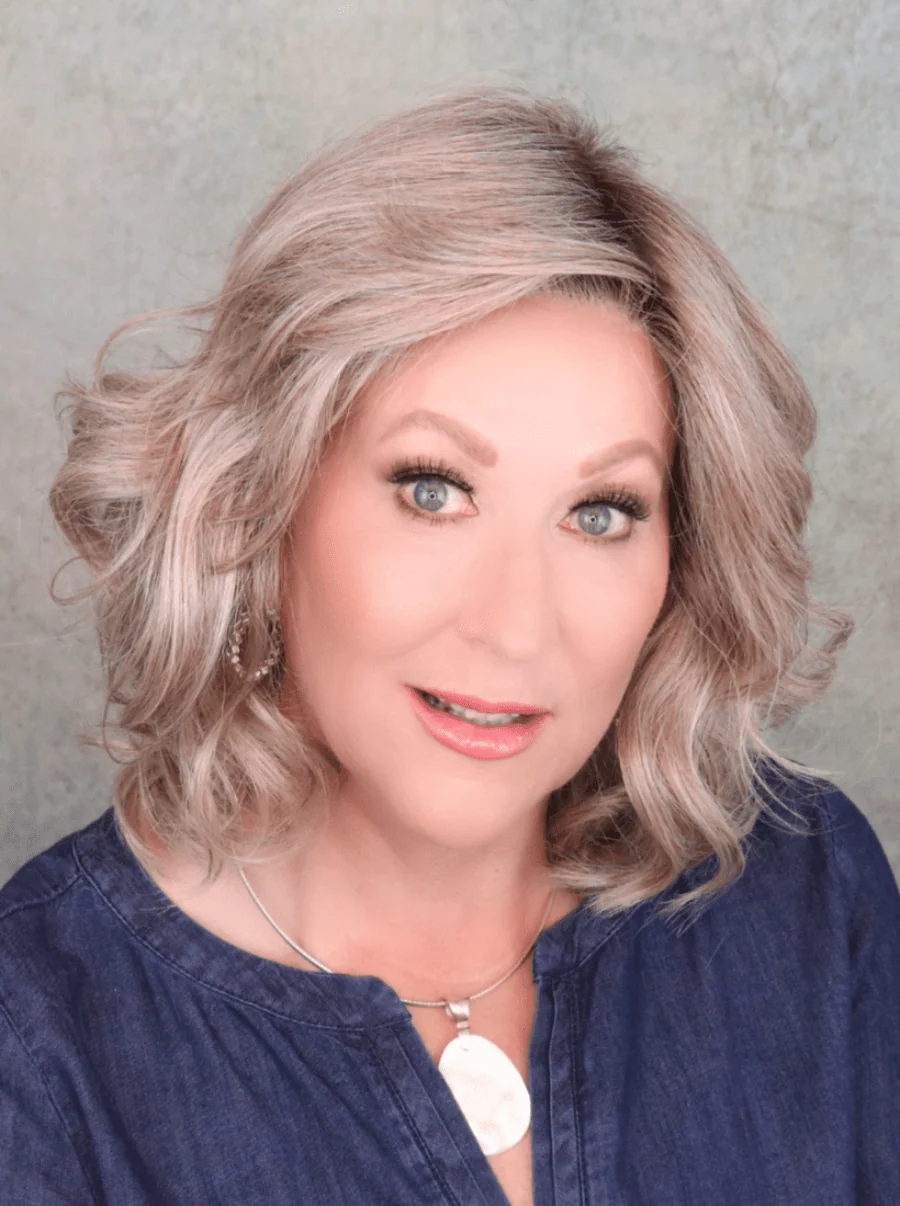 Editor's Pick Elite by Raquel Welch | HF Synthetic Lace Front Wig | Hand Tied
