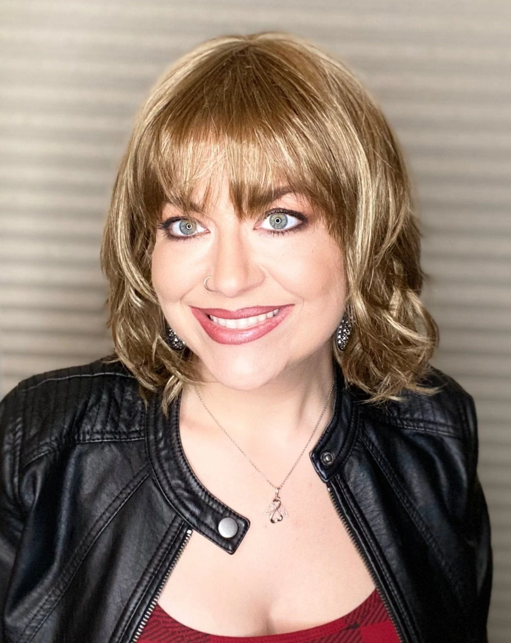 Hunter by Estetica | Synthetic Wig | Mono Crown - Image 10