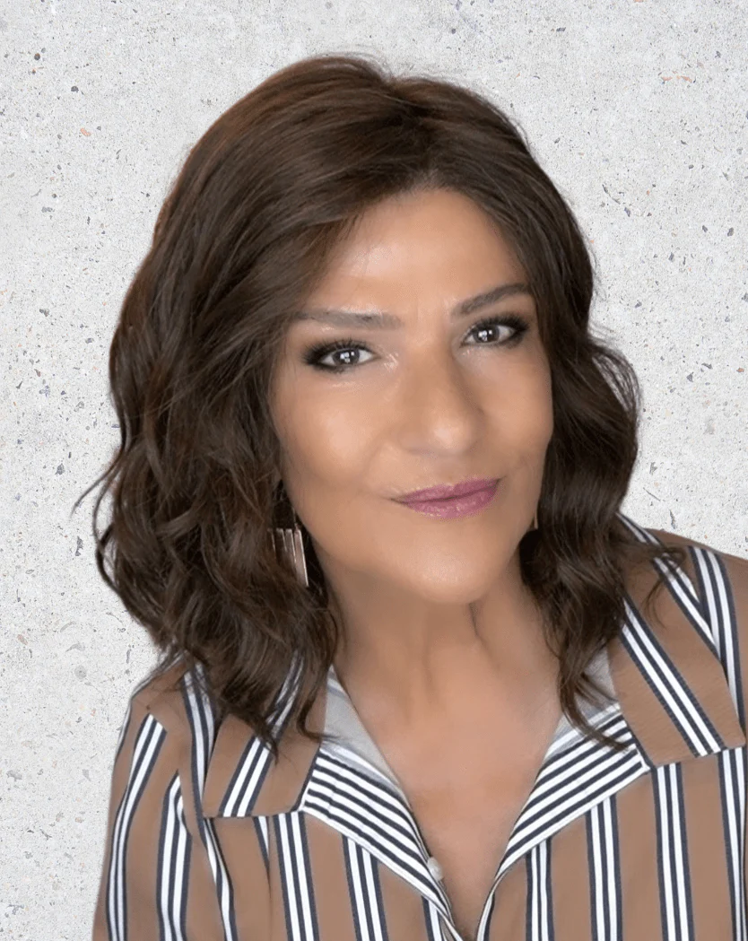 Julianne Lite Petite by Jon Renau | Synthetic Lace Front Wig | Hand Tied - Image 6
