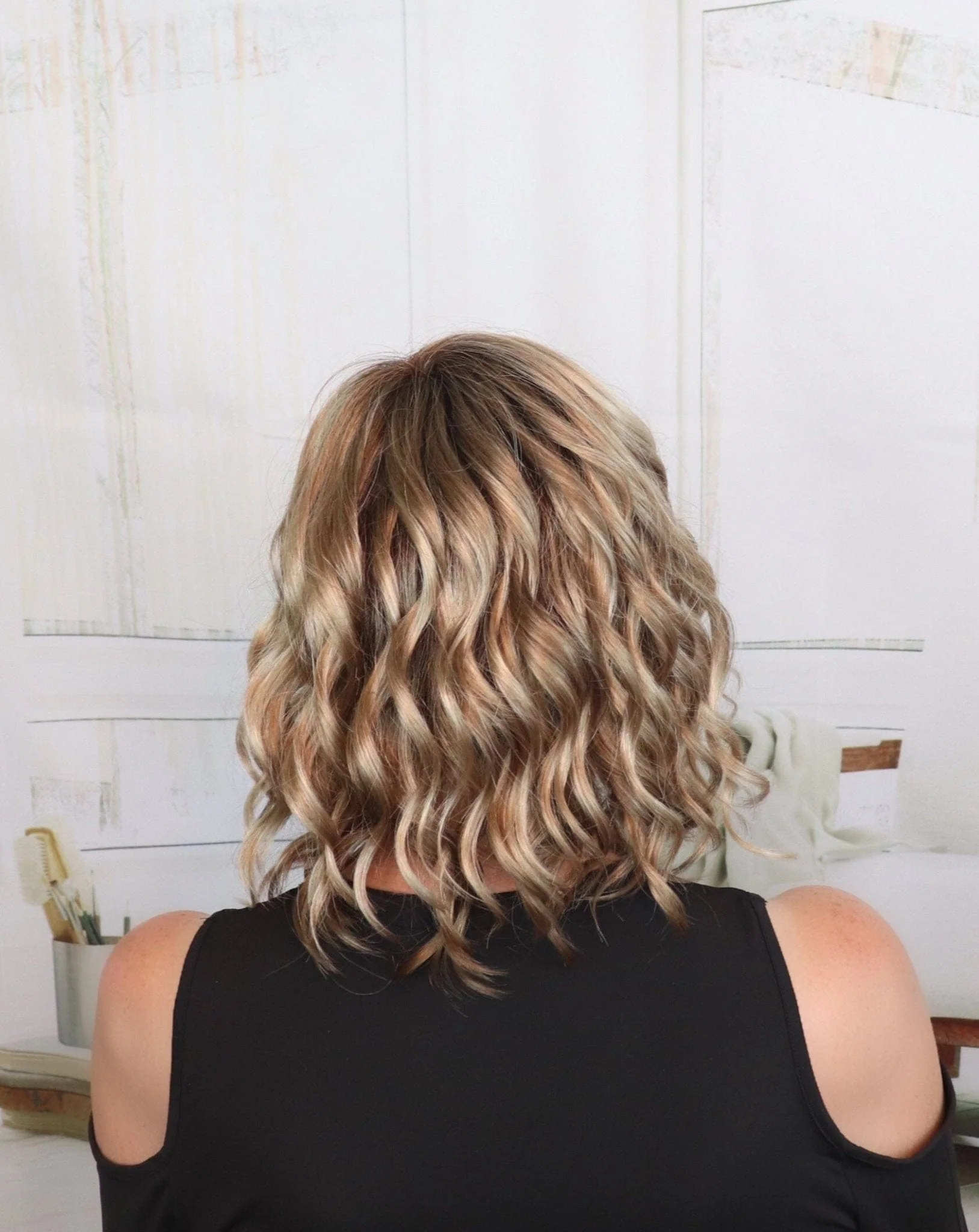Julianne Lite by Jon Renau | Synthetic Lace Front Wig | Hand Tied - Image 7