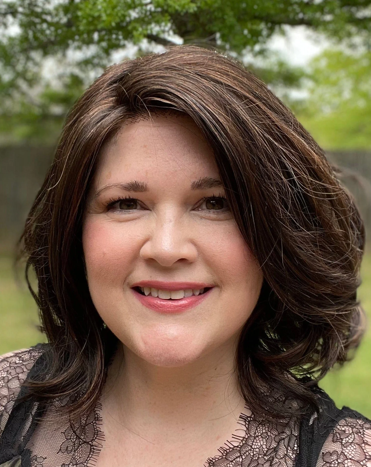 Outlet Sale | Kelly by Jon Renau | Synthetic Lace Front Wig | Mono Top | No Returns or Exchanges - Image 5