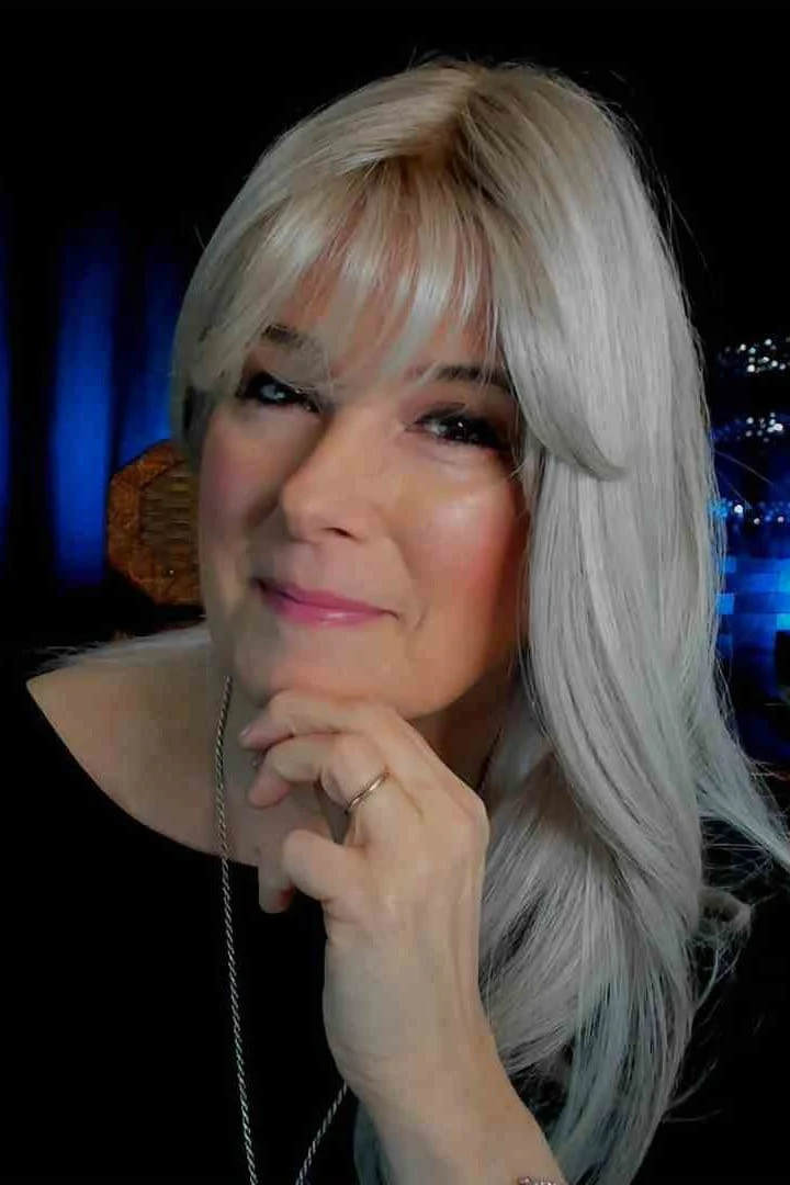 Lace Front Mono Part Bangs 19" Hair Topper by Belle Tress - Image 4