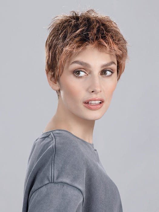 Open Box | Chat by Ellen Wille | HF Synthetic Lace Front Wig | Basic Cap | Sandy Blonde Rooted - Image 14