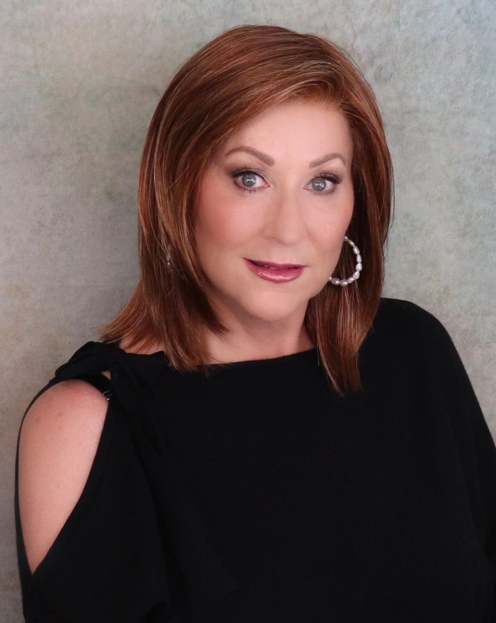 Premium Luxury by Gabor | Synthetic Lace Front Wig | Mono Top