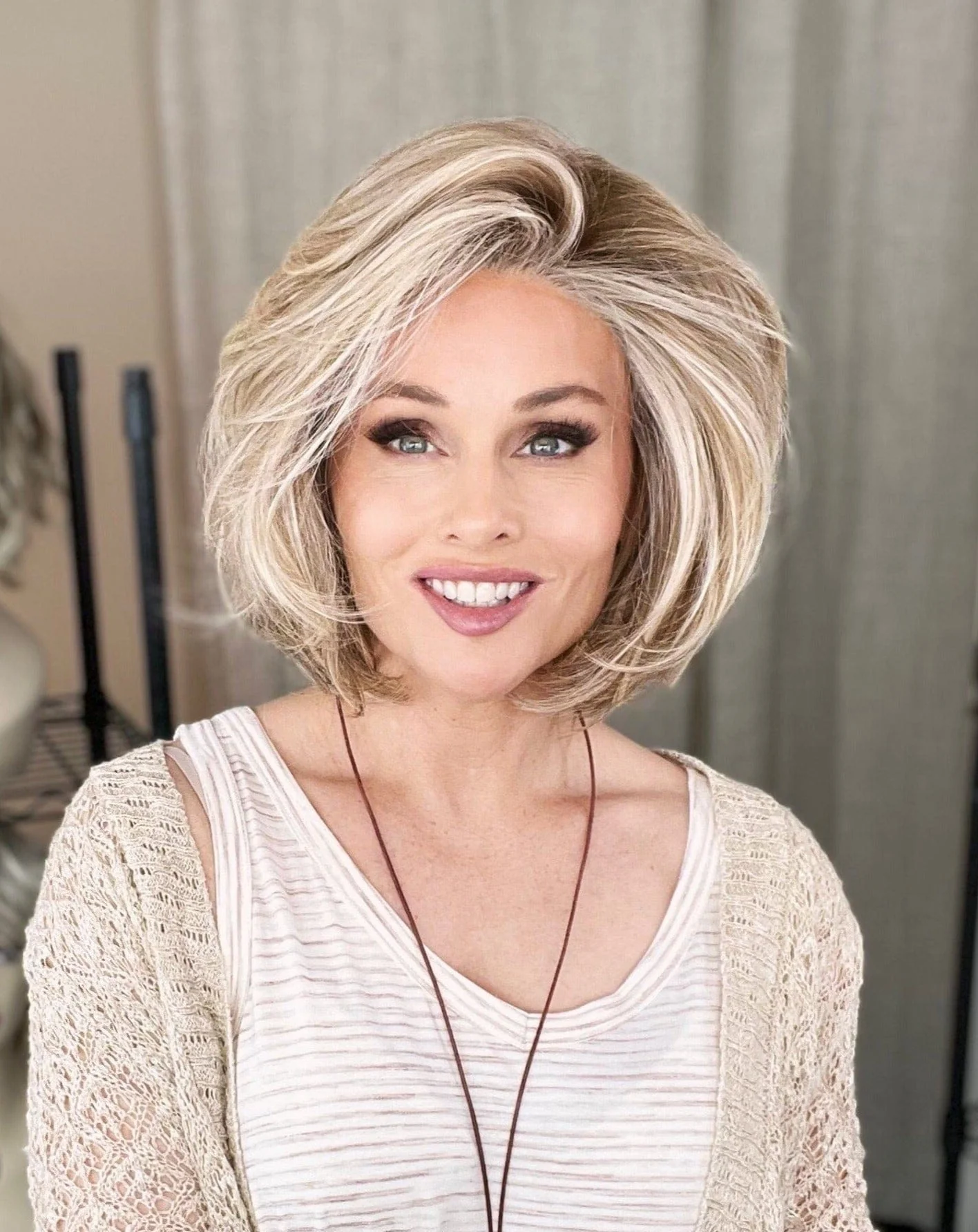 Untold Story by Raquel Welch| HF Synthetic Lace Front Wig | Hand Tied - Image 9