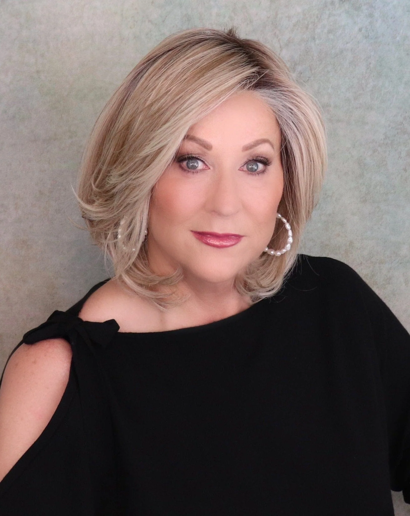 Upstage by Raquel Welch | HF Synthetic Lace Front Wig | Hand Tied - Image 4