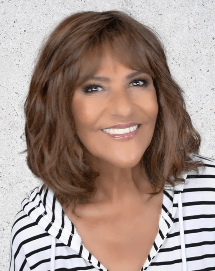 Perla by Ellen Wille | Synthetic Wig | Mono Crown - Image 10