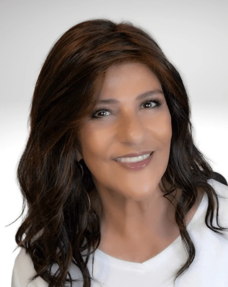 Rachel by Jon Renau | Synthetic Lace Front Wig | Hand Tied - Image 17