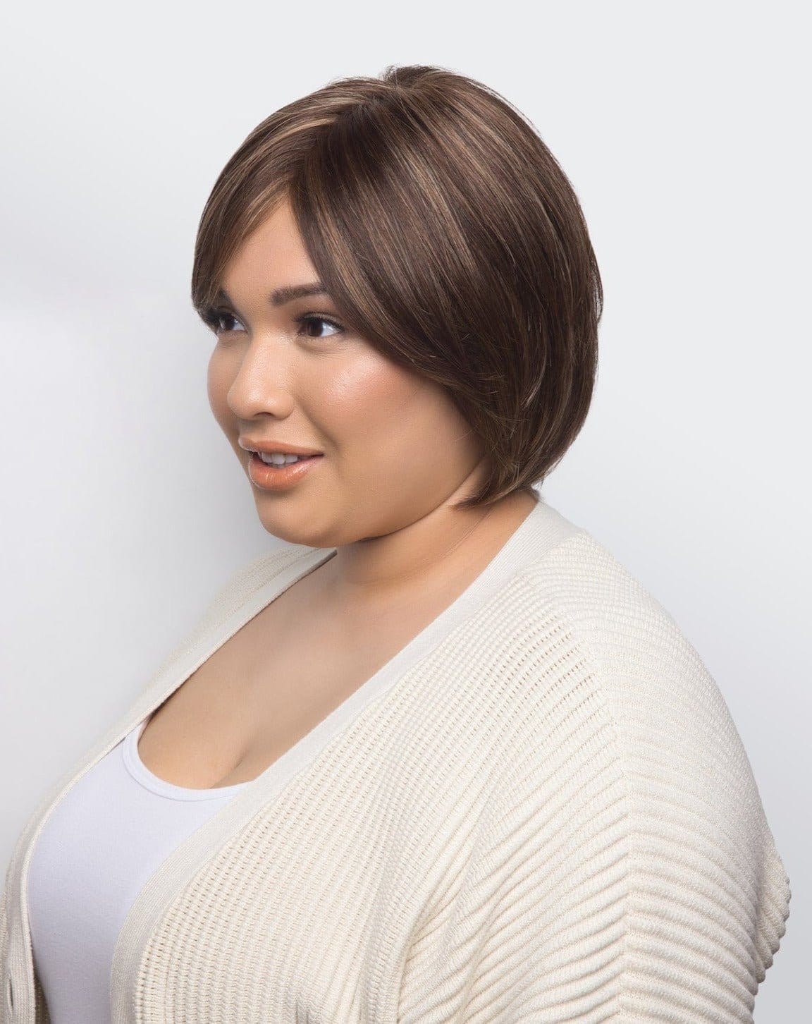 Outlet Sale | Tate by Amore | Synthetic Lace Front Wig | No Returns or Exchanges - Image 5