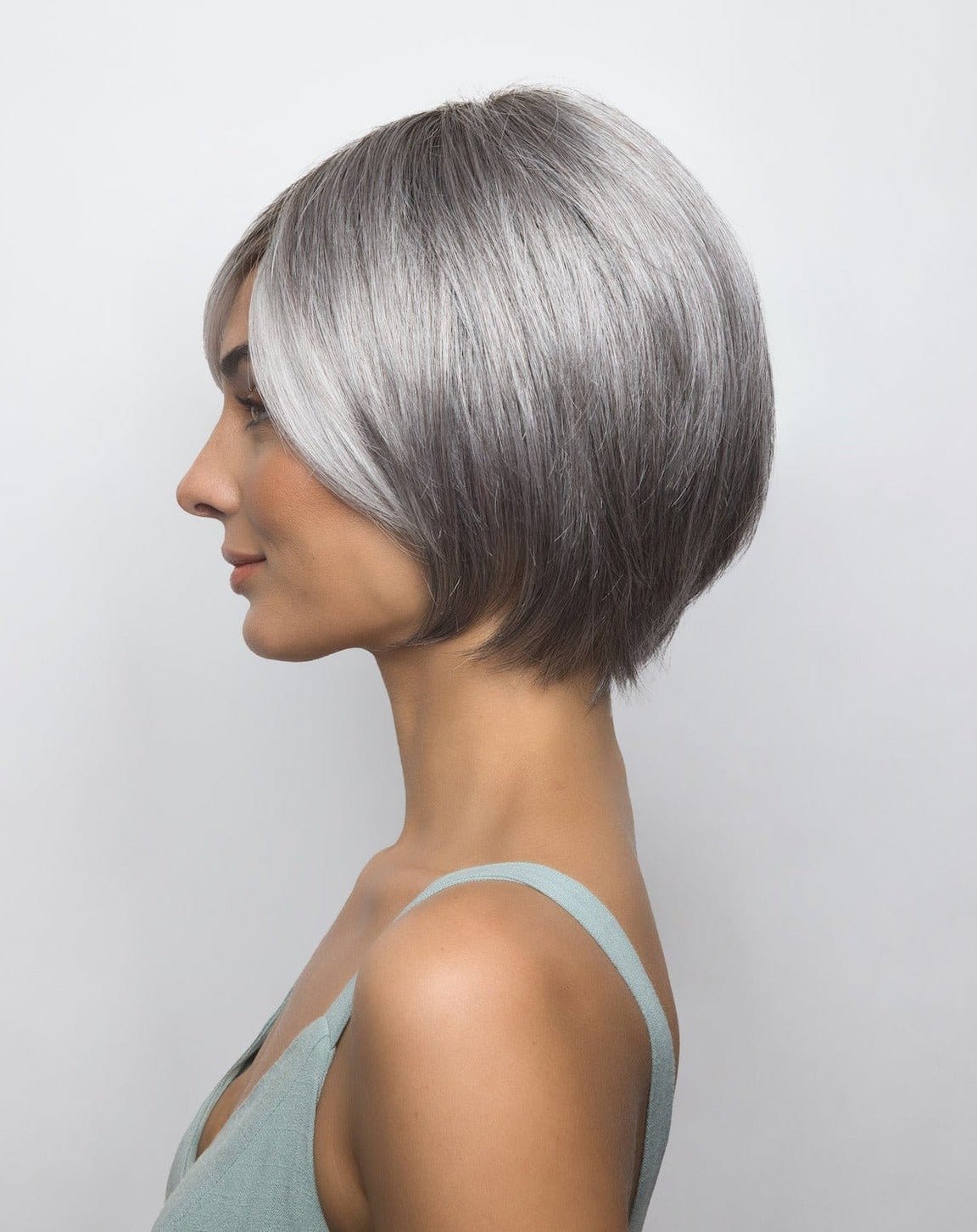 Outlet Sale | Tate by Amore | Synthetic Lace Front Wig | No Returns or Exchanges - Image 9